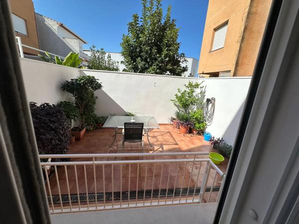 Chalet pareado en calle Serra de Bèrnia, 8