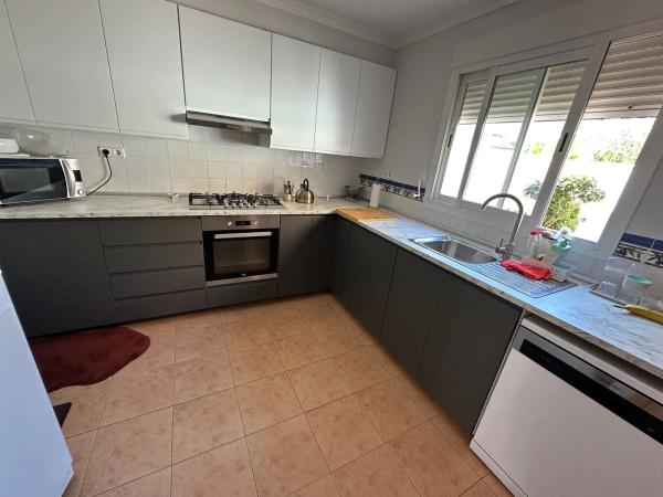 Chalet pareado en calle Serra de Bèrnia, 8