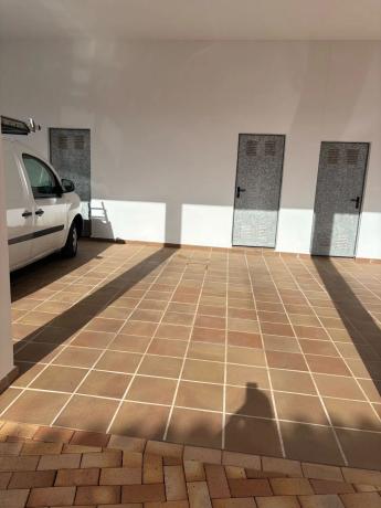 Piso en avenida Constitució, 11