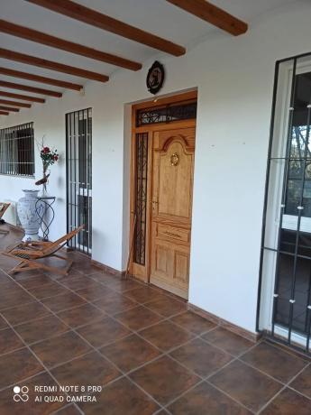 Casa independiente en Partida Llacuna