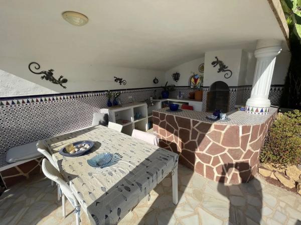 Casa independiente en calle Flores