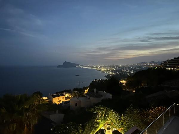 Casa independiente en calle Holanda, 91