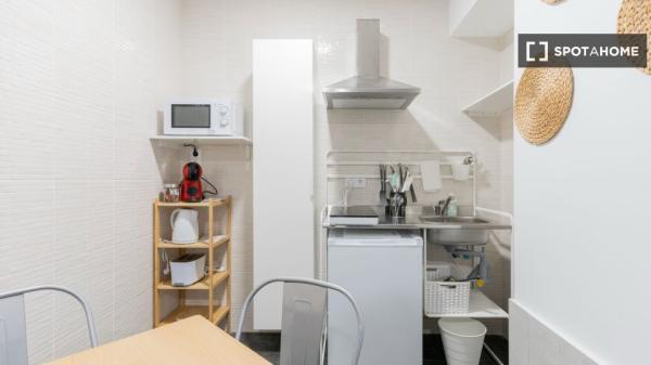 Estudio en alquiler en Marxalenes, Valencia