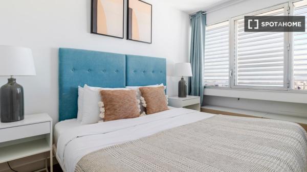 Piso en alquiler de 1 dormitorio en Castillejos, Madrid