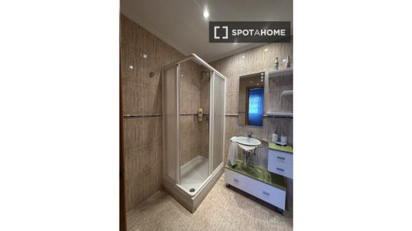 Zimmer in einer Wohngemeinschaft in Zabaloetxe