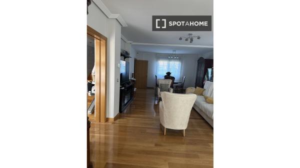 Zimmer in einer Wohngemeinschaft in Zabaloetxe