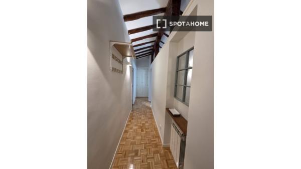 Estudio en alquiler en Trafalgar, Madrid