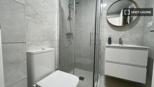 Zimmer in einer Wohngemeinschaft in Santa Cruz de Bezana