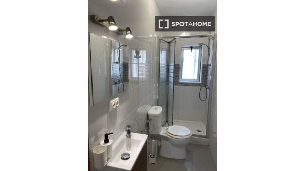 Habitación en piso compartido de 4 habitaciones, Alcorcón