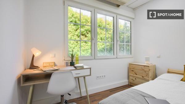 Habitación en piso compartido en alquiler en Piovera, Madrid