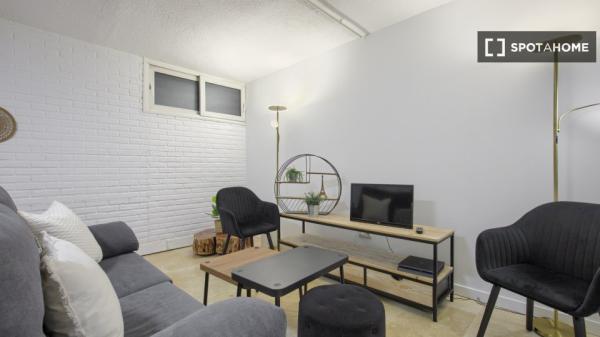 Habitación en piso compartido en alquiler en Piovera, Madrid