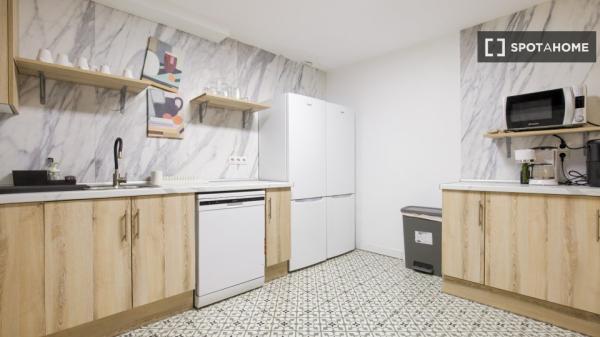 Habitación en piso compartido en alquiler en Piovera, Madrid