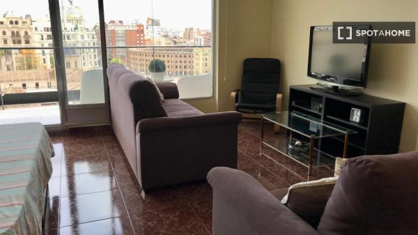 Habitación en piso compartido en alquiler en Sant Francesc, Valencia