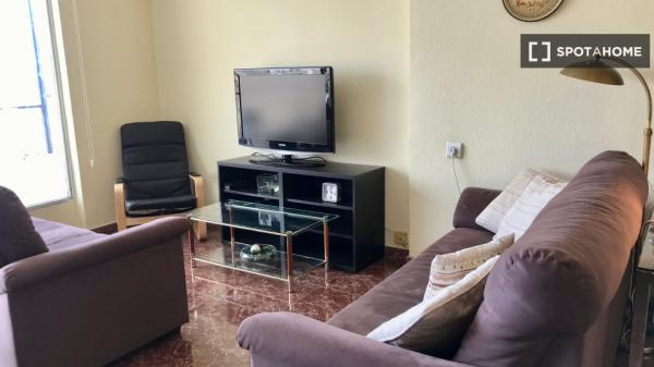 Habitación en piso compartido en alquiler en Sant Francesc, Valencia