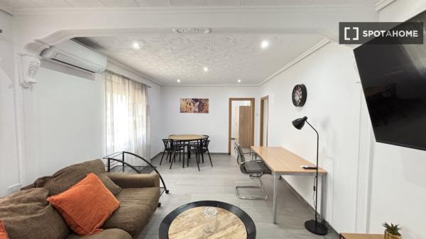 Appartement de 2 chambres à louer à Alfafar, Valence.