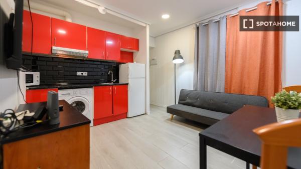 Estudio en alquiler en Justicia, Madrid