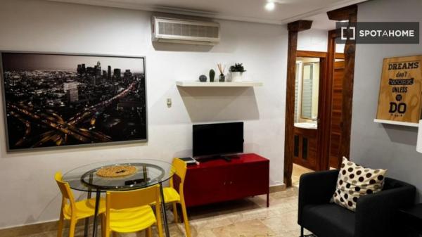Estudio en alquiler en Trafalgar, Madrid