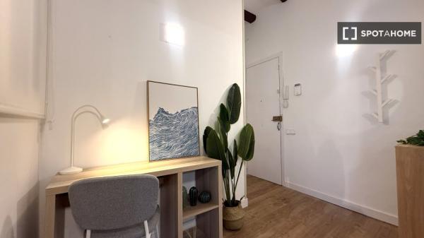 Estudio en alquiler en El Raval, Barcelona