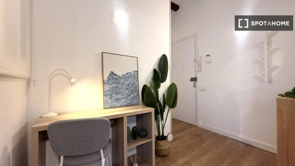 Estudio en alquiler en El Raval, Barcelona