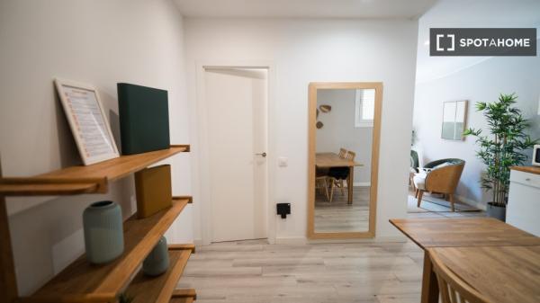 Apartamento de 2 habitaciones en alquiler en El Gòtic, Barcelona