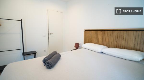 Apartamento de 2 habitaciones en alquiler en El Gòtic, Barcelona