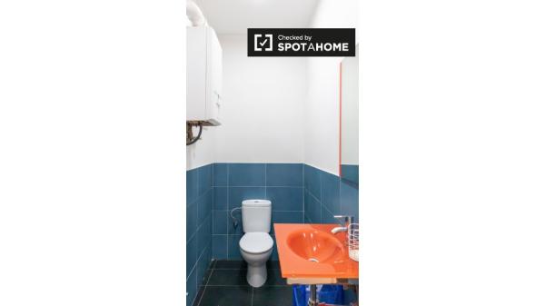 Habitación en Ríos Rosas, Madrid en alquiler