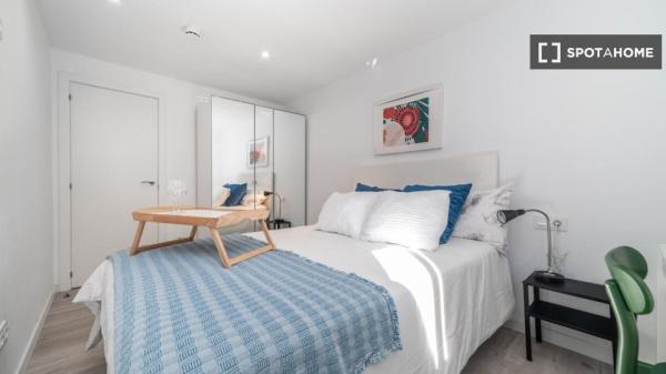 Piso de 2 habitaciones en alquiler en El Gótico, Barcelona