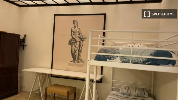 3-bedroom apartment for rent in Eixample, Barcelona