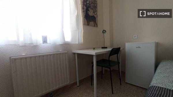 Dzielone mieszkanie w Madrycie