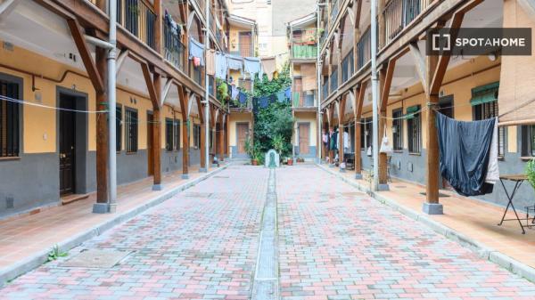 Studio zur Miete in Trafalgar, Madrid.