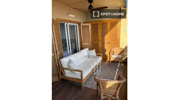 Appartement de 2 chambres à louer à Altea