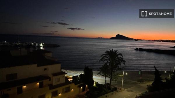 Appartement de 2 chambres à louer à Altea