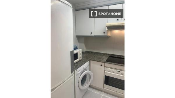 Appartement de 2 chambres à louer à Altea