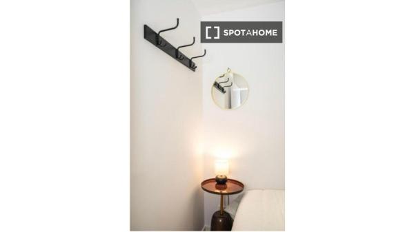 Piso en alquiler de 2 dormitorios en Bellas Vistas, Madrid