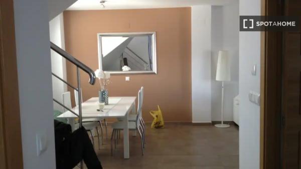 Appartement de 3 chambres à louer à Cullera, Valence