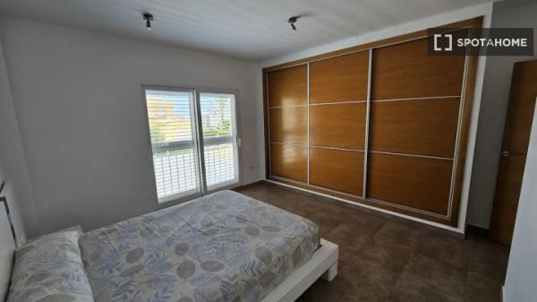 Appartement de 3 chambres à louer à Cullera, Valence