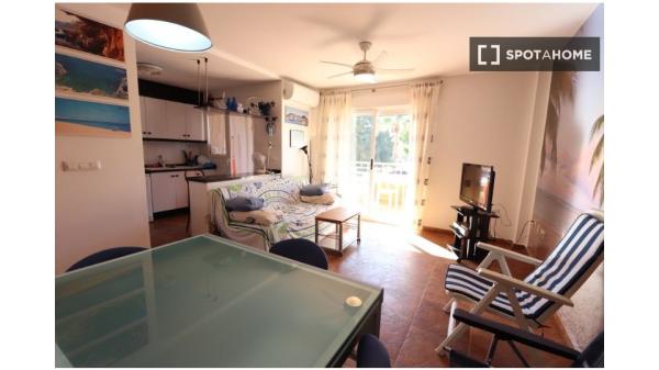 Appartement de 2 chambres à louer à Dénia
