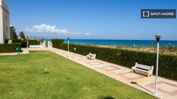 Do wynajęcia dwupokojowe mieszkanie w Dénia, Alicante