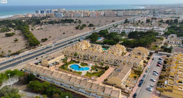 Casa independiente en calle Monteperdido, 46