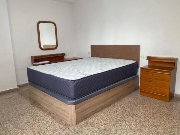 Piso en avenida de Alcalde Lorenzo Carbonell