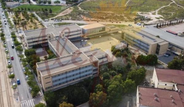 Piso en calle Almoradí