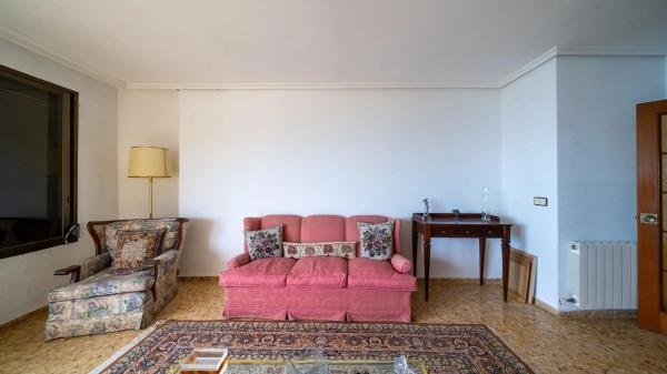 Piso en calle de la Virgen del Socorro