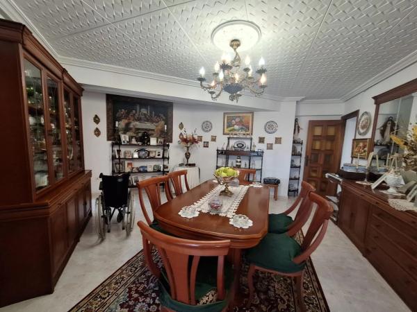 Piso en calle Pintor Gisbert