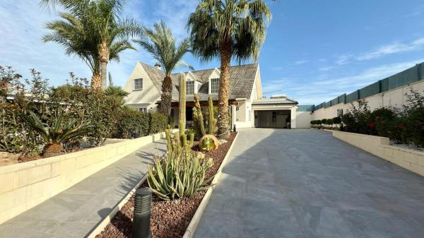 Casa independiente en calle la Gavina