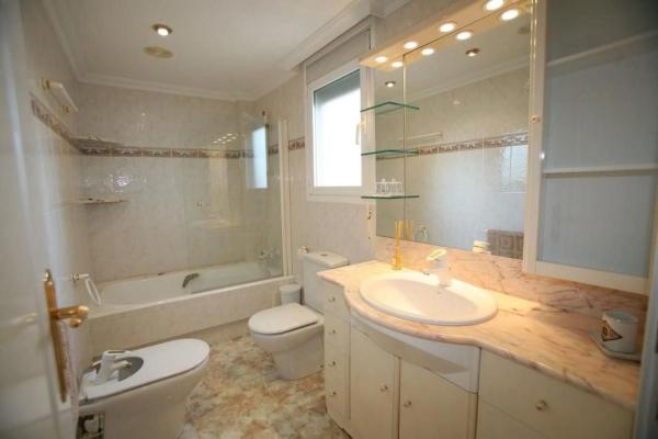 Piso en avenida Europa