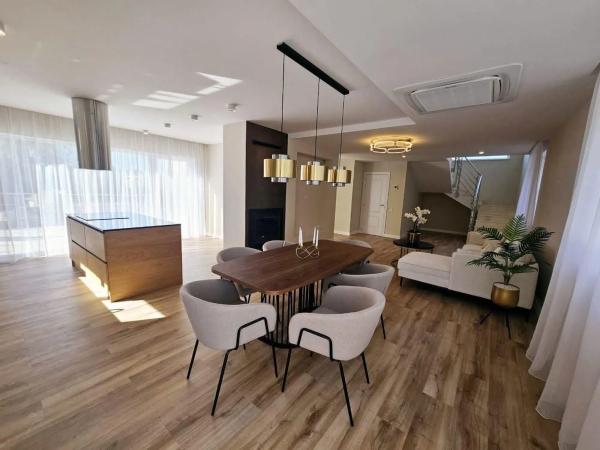 Casa independiente en Partida Carrió Park