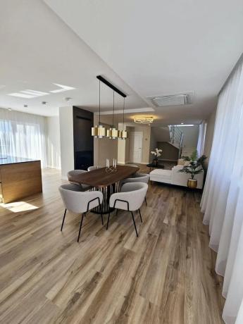 Casa independiente en Partida Carrió Park