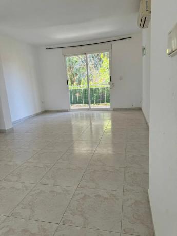 Chalet pareado en avenida de Oscar Esplà, 8