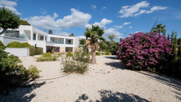 Casa independiente en camino del Planet