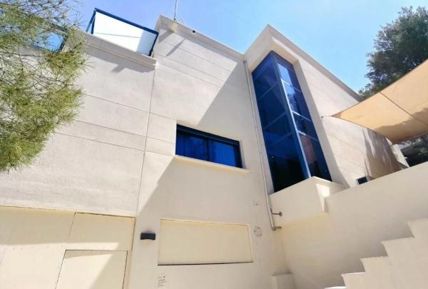 Casa independiente en calle Lotería